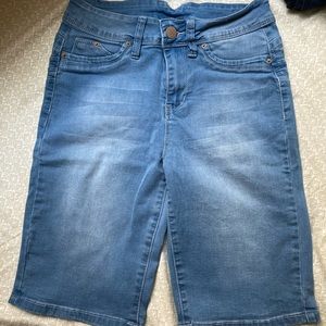 Fashion Nova medium wash shorts